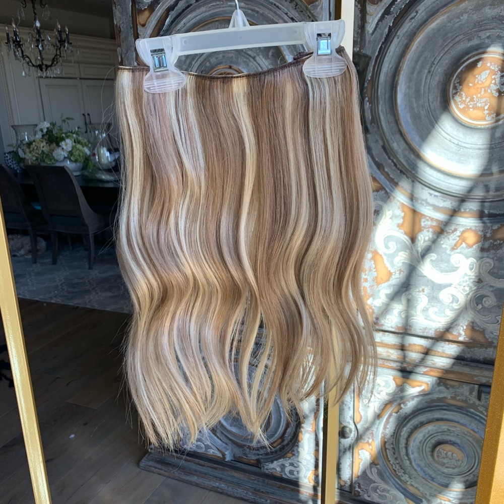 #882 16” halo extension medium ash blonde